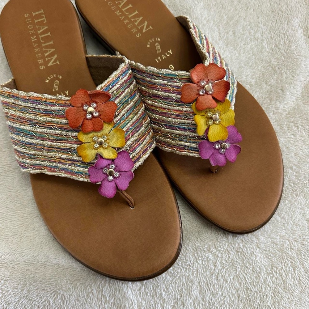 Italian Shoemakers sandals with colorful flower embellishments and beads Size 9 - Picture 2 of 8